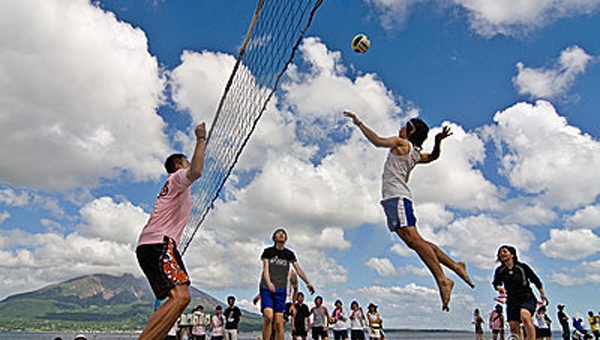 Video bóng chuyền: Pha đập bóng gây choáng váng đối phương